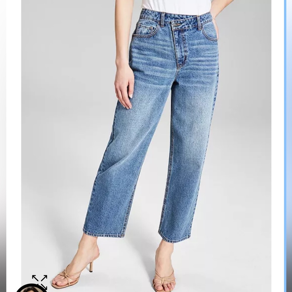 Straight leg high rise jeans